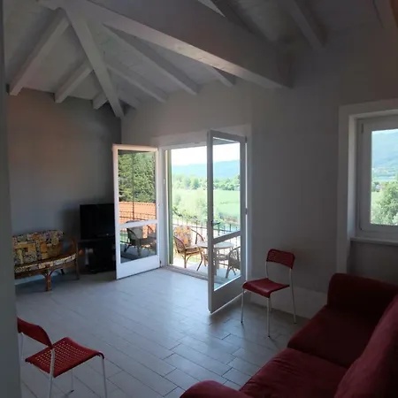 Canton Del Moro Apartment