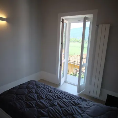 Canton Del Moro Apartment
